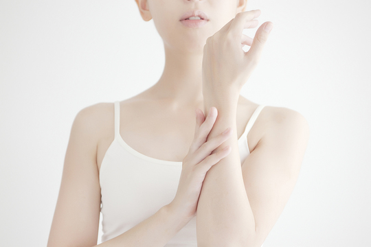 敏感肌でも肌を痛めませんでした。